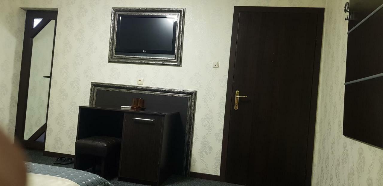 Hotel Chamishki บลาโกเอฟกราด ภายนอก รูปภาพ